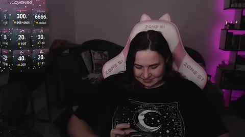 Snapshot of mari_moore7 chatting on October 1, 2025, 7:36 am mari moore online show from October 1, 2025, 7:36 am