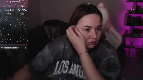 Snapshot of mari_moore7 chatting on October 19, 2025, 5:08 am mari moore online show from October 19, 2025, 5:08 am