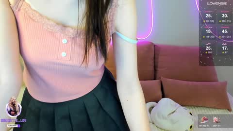 mari_nett online show from January 5, 2025, 9:47 pm