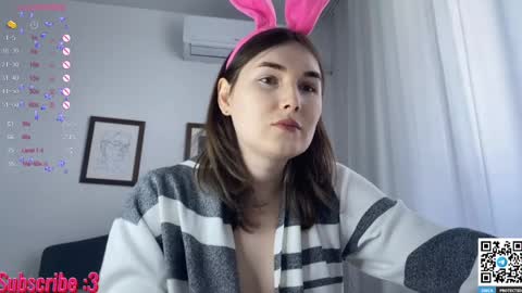 Snapshot of maria_bowie chatting on February 5, 2025, 12:06 pm Maria online show from February 5, 2025, 12:06 pm
