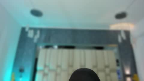  MARIA  online show from October 3, 2025, 7:44 pm