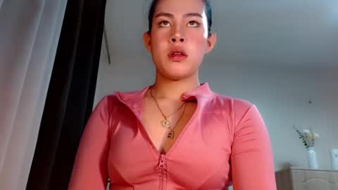 Snapshot of maria_foxx18 chatting on October 31, 2025, 1:56 pm ITS YOUR GIRL MARIA FOXX18 online show from October 31, 2025, 1:56 pm