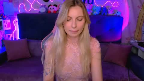 Maria online show from November 14, 2025, 5:50 am