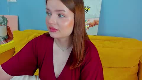 maria_reiiden online show from October 27, 2025, 7:12 am