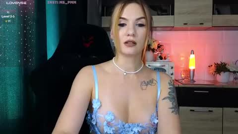 maria_shy_lii online show from March 7, 2025, 8:45 am