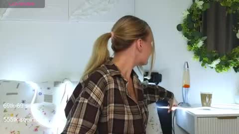 maria_shy_lii online show from September 10, 2025, 9:09 am