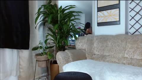 mariaa_antonia1 online show from February 6, 2025, 2:55 am