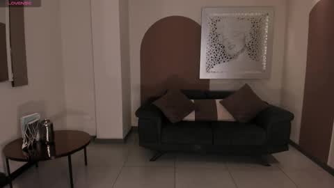 Snapshot of mariaherrera_ chatting on October 22, 2025, 8:52 pm MARIA HERRERA online show from October 22, 2025, 8:52 pm