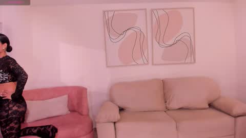 Snapshot of mariaherrera_ chatting on November 13, 2025, 9:47 pm MARIA HERRERA online show from November 13, 2025, 9:47 pm