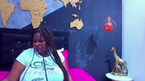 Snapshot of mariam__rossi chatting on November 22, 2025, 11:53 am MARIAM online show from November 22, 2025, 11:53 am