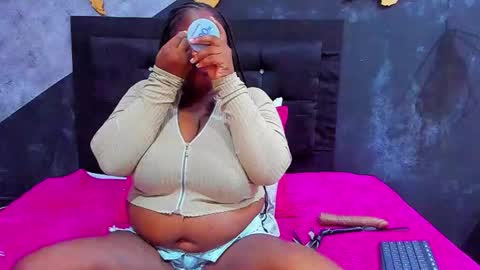 Snapshot of mariam__rossi chatting on November 30, 2025, 11:58 am MARIAM online show from November 30, 2025, 11:58 am