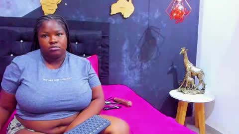 Snapshot of mariam__rossi chatting on December 2, 2025, 11:48 am MARIAM online show from December 2, 2025, 11:48 am