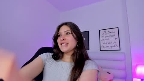 Snapshot of mariam_scott18 chatting on December 4, 2024, 8:51 pm Mariam online show from December 4, 2024, 8:51 pm