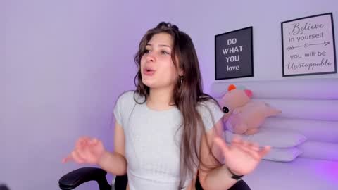 Snapshot of mariam_scott18 chatting on December 4, 2024, 11:57 pm Mariam online show from December 4, 2024, 11:57 pm