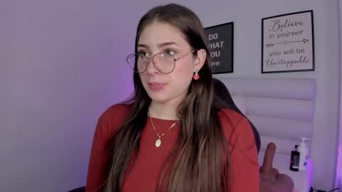 Snapshot of mariam_scott18 chatting on December 24, 2024, 6:28 pm Mariam online show from December 24, 2024, 6:28 pm