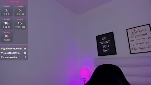 Snapshot of mariam_scott18 chatting on February 18, 2025, 10:14 pm Mariam online show from February 18, 2025, 10:14 pm