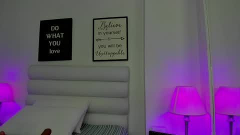 Snapshot of mariam_scott18 chatting on March 1, 2025, 11:17 am Mariam online show from March 1, 2025, 11:17 am