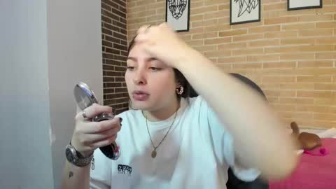 Snapshot of mariam_scott18 chatting on September 10, 2025, 7:14 pm Mariam online show from September 10, 2025, 7:14 pm