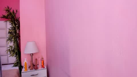 Snapshot of mariam_scott18 chatting on October 22, 2025, 3:29 am Mariam online show from October 22, 2025, 3:29 am