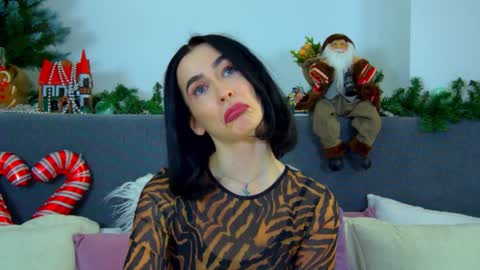 Snapshot of mariamenson chatting on January 14, 2025, 3:53 am MariaMenson online show from January 14, 2025, 3:53 am