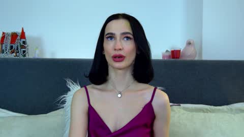 Snapshot of mariamenson chatting on January 28, 2025, 10:56 pm MariaMenson online show from January 28, 2025, 10:56 pm