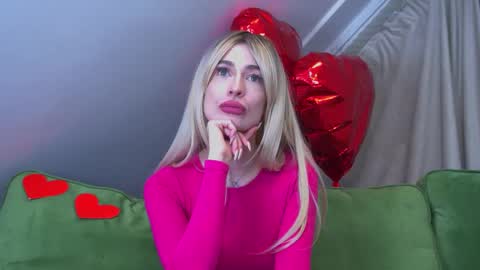 Snapshot of mariamenson chatting on March 1, 2025, 2:04 am MariaMenson online show from March 1, 2025, 2:04 am