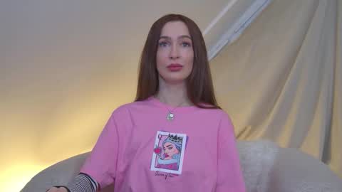 Snapshot of mariamenson chatting on November 30, 2025, 6:39 am MariaMenson online show from November 30, 2025, 6:39 am