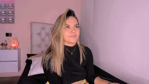 Mariana Roe online show from February 19, 2025, 6:00 am