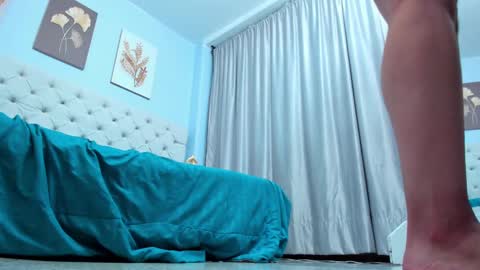 Snapshot of mariana_murillo__ chatting on February 12, 2025, 7:13 am Mariana online show from February 12, 2025, 7:13 am