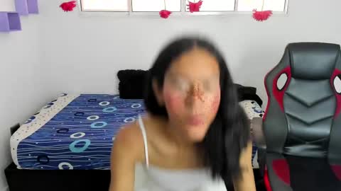 Snapshot of mariana_ofc chatting on March 4, 2025, 2:10 pm Mariana online show from March 4, 2025, 2:10 pm