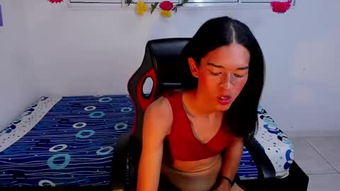 Snapshot of mariana_ofc chatting on March 11, 2025, 11:15 pm Mariana online show from March 11, 2025, 11:15 pm