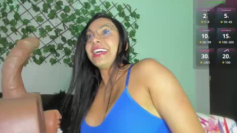 Snapshot of mariana_vidal chatting on September 15, 2025, 10:21 pm mariana vidal online show from September 15, 2025, 10:21 pm