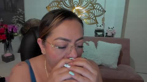 Snapshot of marianalopez81 chatting on February 3, 2025, 9:08 am Mariana Lopez online show from February 3, 2025, 9:08 am