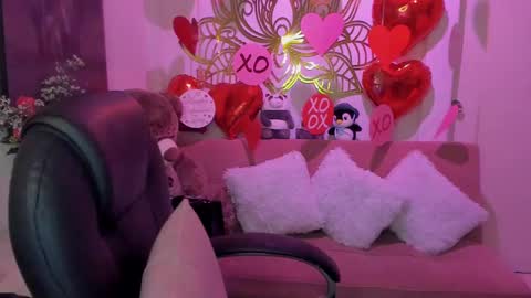 Snapshot of marianalopez81 chatting on February 17, 2025, 3:15 am Mariana Lopez online show from February 17, 2025, 3:15 am