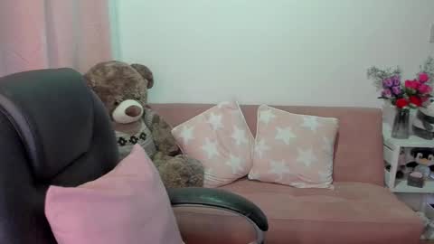 Snapshot of marianalopez81 chatting on March 12, 2025, 12:31 am Mariana Lopez online show from March 12, 2025, 12:31 am