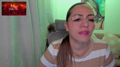 Snapshot of marianalopez81 chatting on September 27, 2025, 12:48 am Mariana Lopez online show from September 27, 2025, 12:48 am