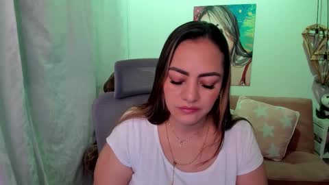 Snapshot of marianalopez81 chatting on October 6, 2025, 12:30 am Mariana Lopez online show from October 6, 2025, 12:30 am