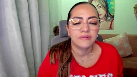 Mariana Lopez online show from November 14, 2025, 1:15 am