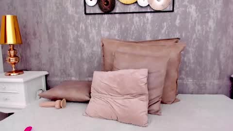 Snapshot of marianasanz chatting on February 22, 2025, 11:03 pm Mariana online show from February 22, 2025, 11:03 pm