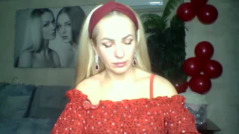 Snapshot of marianna1977 chatting on February 16, 2025, 1:14 am marianna1977 online show from February 16, 2025, 1:14 am