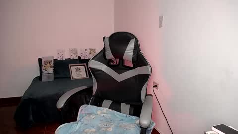 Snapshot of marianna__777 chatting on November 16, 2025, 3:12 am Mariana online show from November 16, 2025, 3:12 am