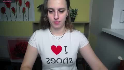 Snapshot of mariatess_ chatting on December 7, 2024, 10:01 am Mariia online show from December 7, 2024, 10:01 am