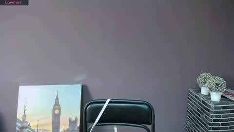 Snapshot of mariatess_ chatting on January 2, 2025, 1:51 pm Mariia online show from January 2, 2025, 1:51 pm