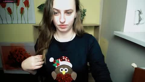 Snapshot of mariatess_ chatting on January 3, 2025, 11:14 am Mariia online show from January 3, 2025, 11:14 am