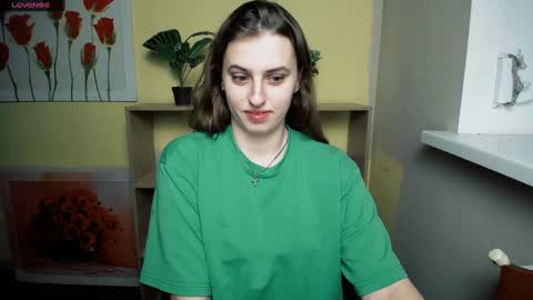 Snapshot of mariatess_ chatting on January 4, 2025, 12:59 pm Mariia online show from January 4, 2025, 12:59 pm