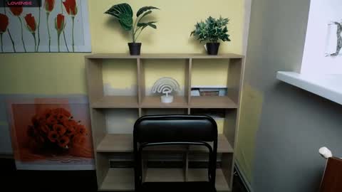 Snapshot of mariatess_ chatting on January 9, 2025, 1:13 pm Mariia online show from January 9, 2025, 1:13 pm