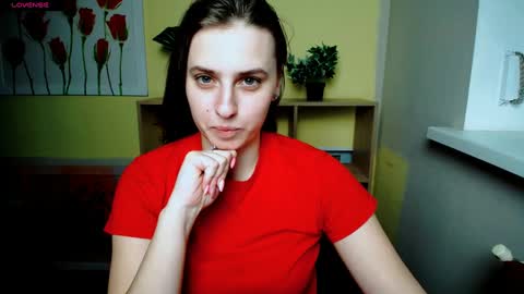 Snapshot of mariatess_ chatting on February 23, 2025, 2:14 pm Mariia online show from February 23, 2025, 2:14 pm