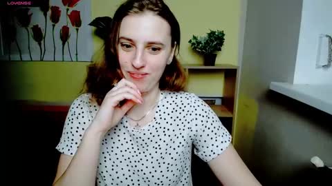 Snapshot of mariatess_ chatting on February 28, 2025, 1:25 pm Mariia online show from February 28, 2025, 1:25 pm