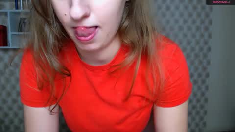 Snapshot of mariatess_ chatting on October 11, 2025, 12:36 pm Mariia online show from October 11, 2025, 12:36 pm