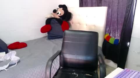 Snapshot of marie__brown chatting on November 7, 2025, 3:12 pm Marie online show from November 7, 2025, 3:12 pm